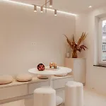 Zilte Rust - Luxe Met Private Parking Apartamento *