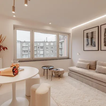 Zilte Rust - Luxe Met Private Parking Кнокке-Хейст